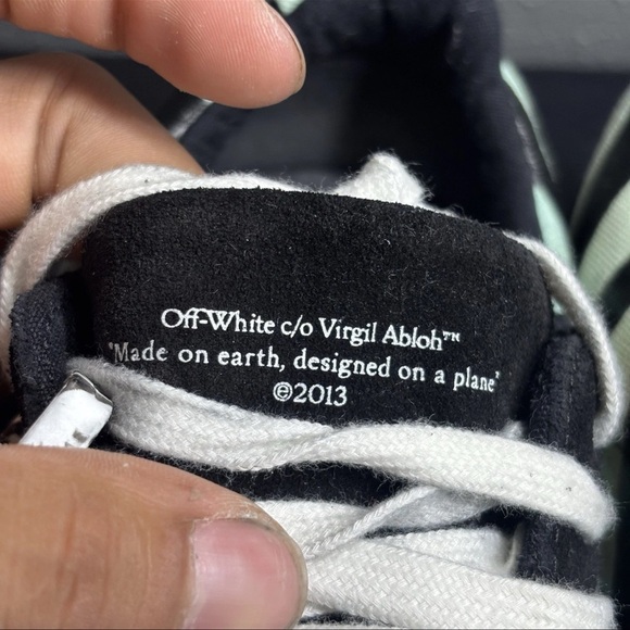 Size 11 - Off-White Vulc Sneaker Low Black Green - Picture 9 of 15